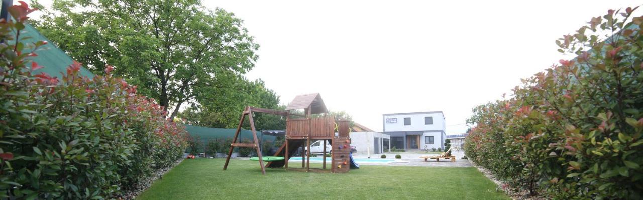 Rooms Slavonski Brod Luaran gambar